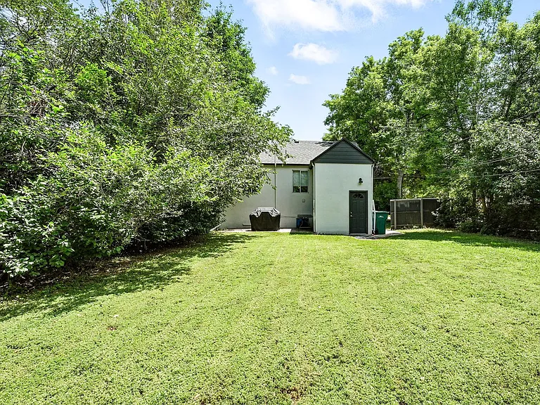 3369 S Emerson St — Photo 21