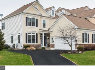 330 S Caldwell Cir, Downingtown, PA 19335