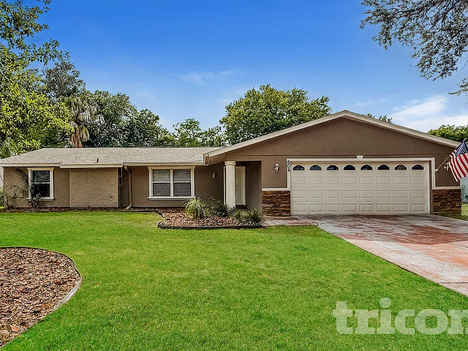 506 Emberwood Dr
