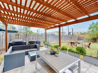 2723 Park Row Ave, Dallas, TX 75215