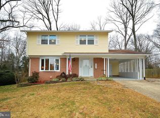 5082 Coleridge Dr, Fairfax, VA 22032