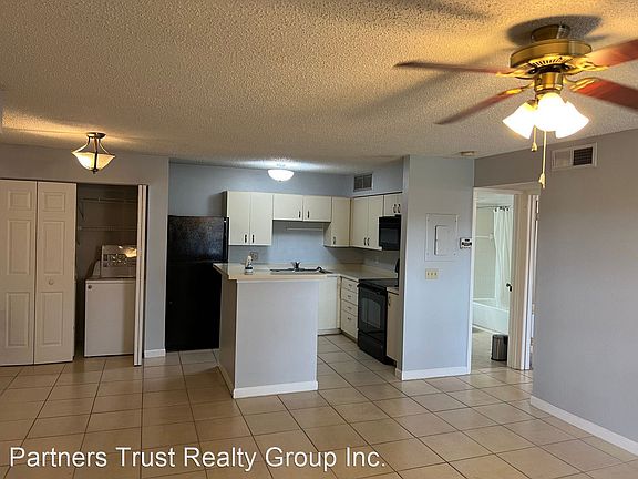 3rd image of 364 Northpointe Ct Unit 207