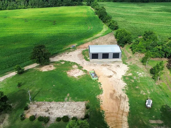 487 Perry Horton Rd, Adrian, GA 31002