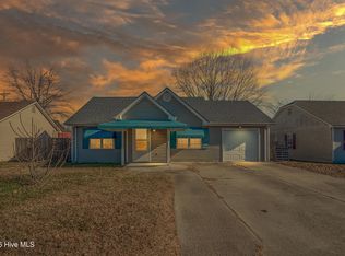 102 Old Oak Rd, Elizabeth City, NC 27909