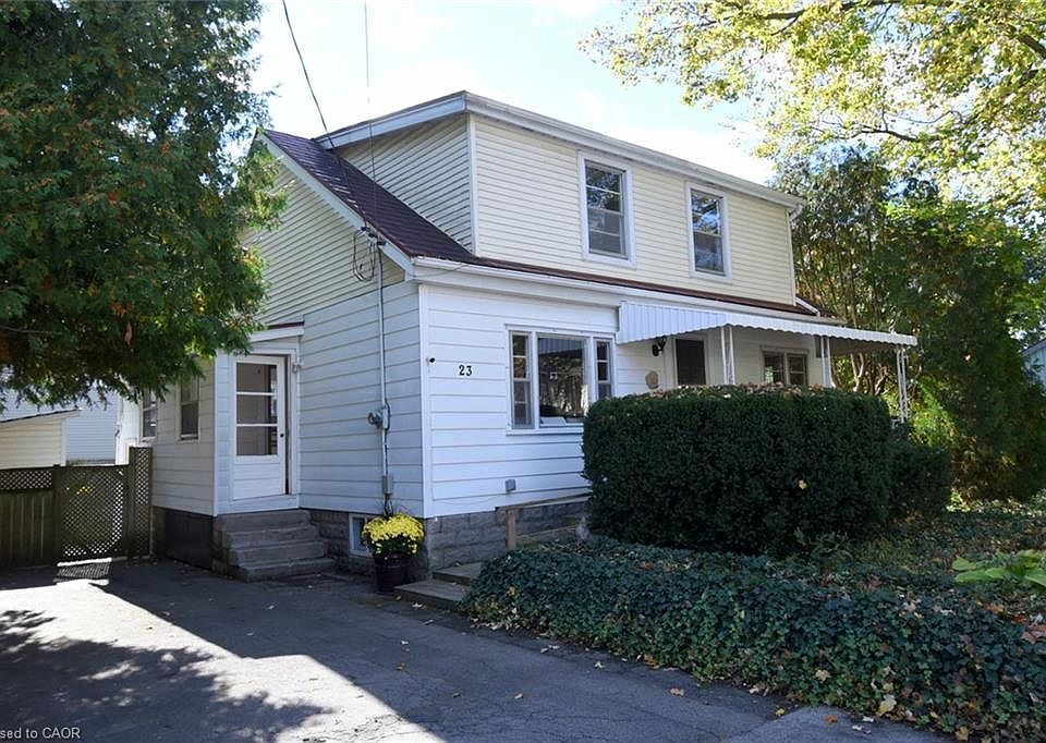 1st image of 23 Bond St S