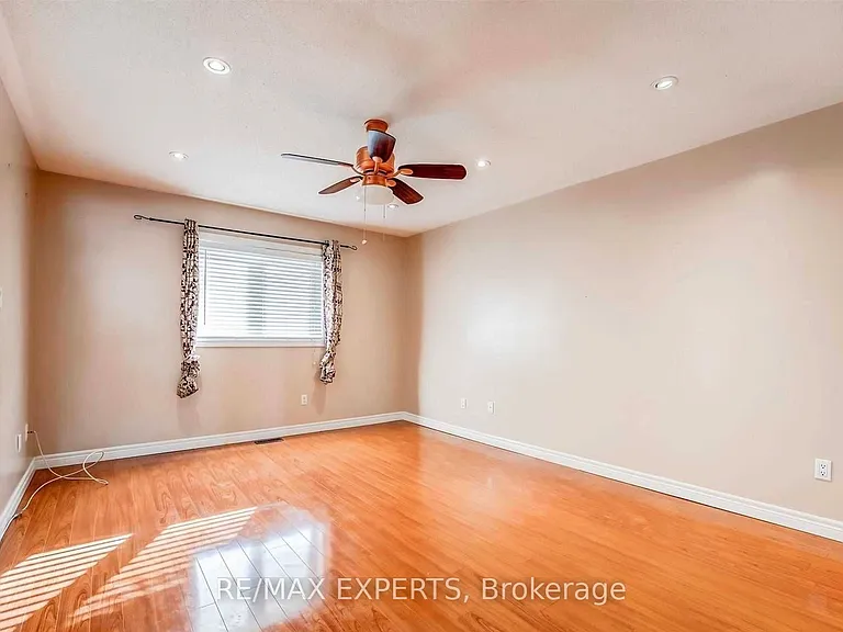 31 Vincent St — Photo 20