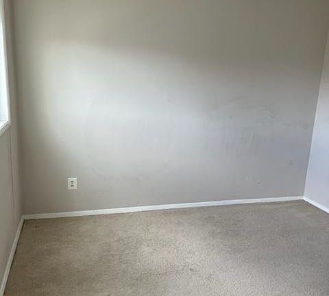 3rd image of 6270 Rose Hill Dr