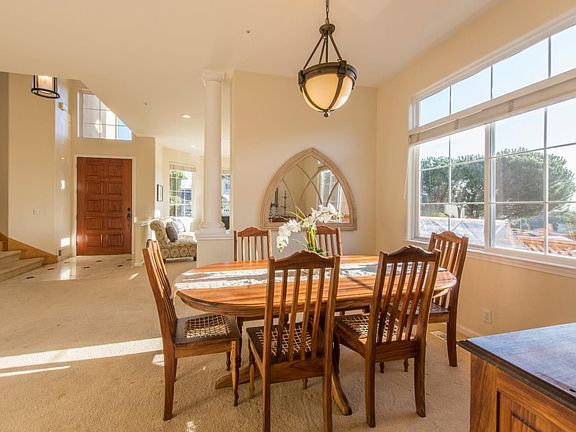 4th image of 341 Coronado Ave