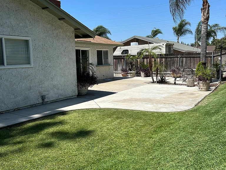 9330 Aegean Dr — Photo 11