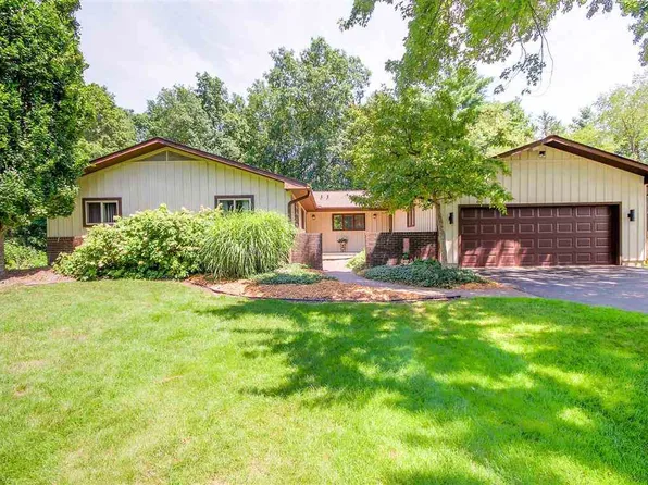 5015 Brookside Dr, Jackson, MI 49203