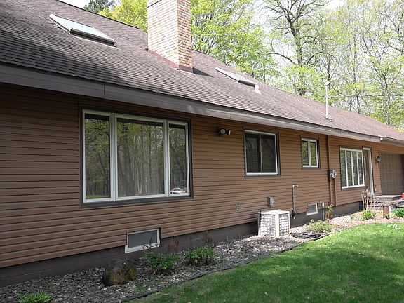 4th image of 1338 185th Ave