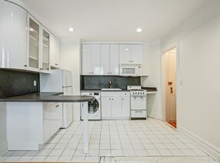 1 Minetta St APT 4B, New York, NY 10012