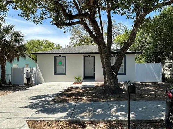 8420 N Semmes St, Tampa, FL 33604