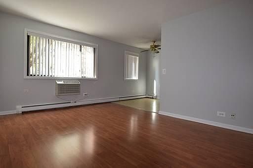 1st image of 6204 N Kenmore Ave #503