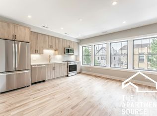 2534 N Campbell Ave #2, Chicago, IL 60647