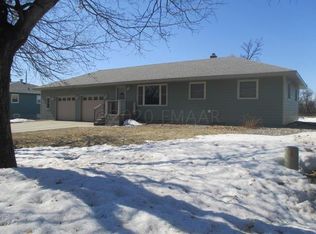 701 Oak St, Breckenridge, MN 56520