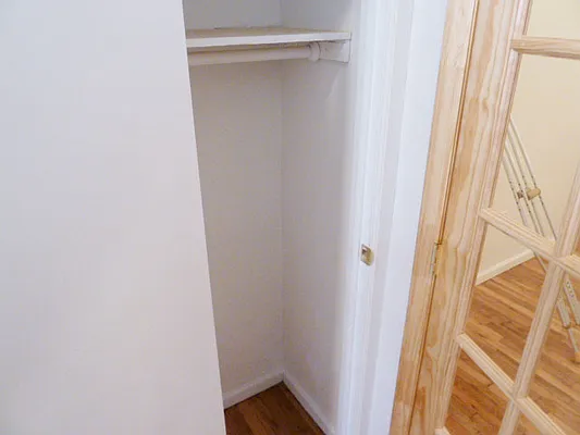 Rented by DSA Realty | media 17