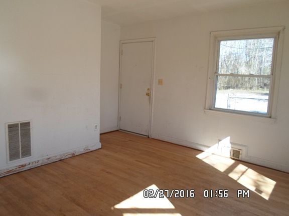 5th image of 9210 Old Marlboro Pike
