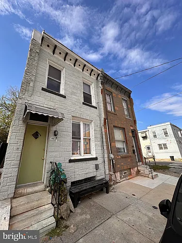 341 W Penn St Photo 1