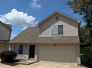 703 Mountain Pine Dr, Greenwood, IN 46143
