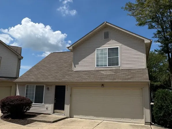 703 Mountain Pine Dr, Greenwood, IN 46143