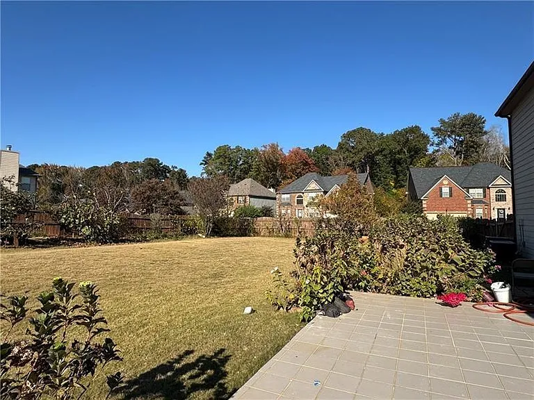 352 Plymstock Dr — Photo 19