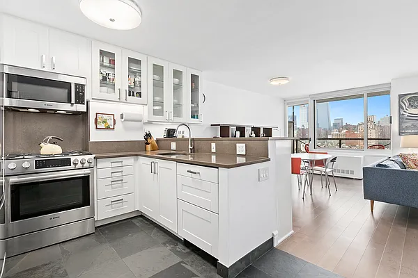 Sold by Compass | media 4