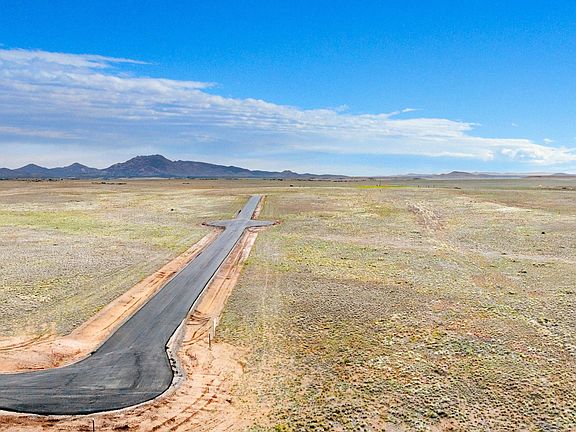 4th image of 42 D-1 Barrel Mesa Road -- #42 D-1