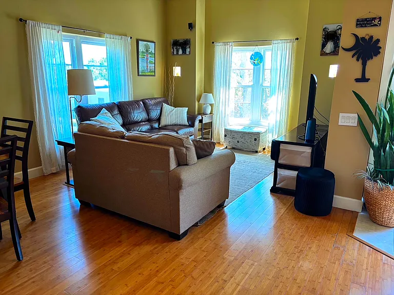4950 Bayshore Blvd #28 — Photo 9