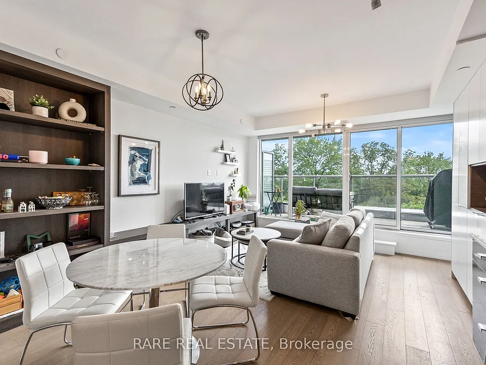 835 Saint Clair Ave W #514