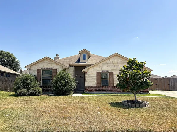 96 Jessica Dr, Dayton, TX 77535