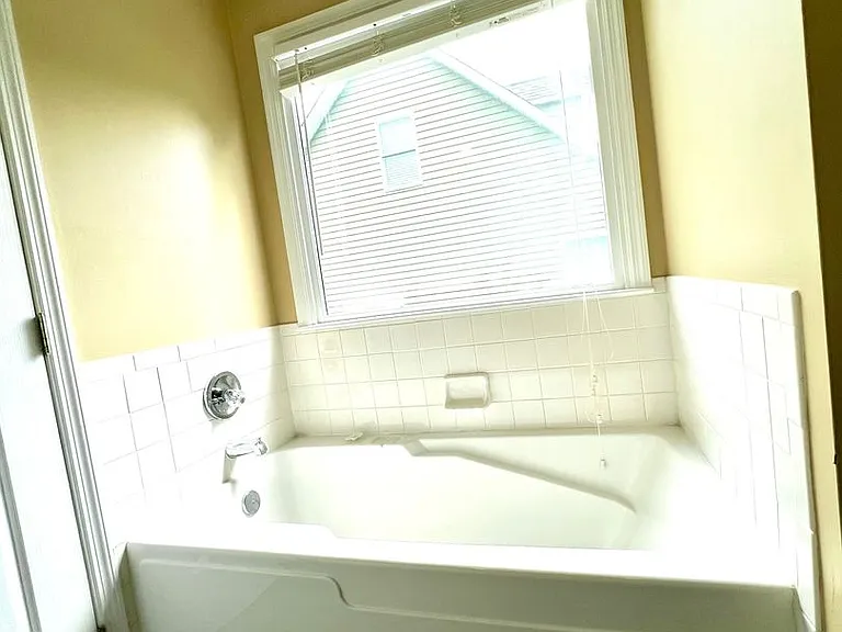 4549 Rustic Haven Dr — Photo 8
