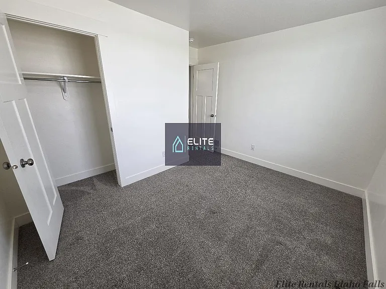 4039 N Livingston Ave — Photo 10