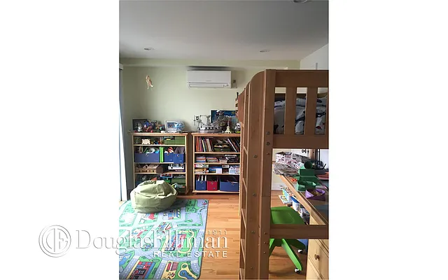 Rented by Douglas Elliman | media 15