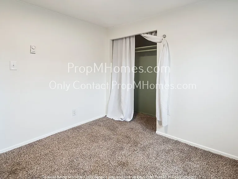 6135 SE Henderson St — Photo 14