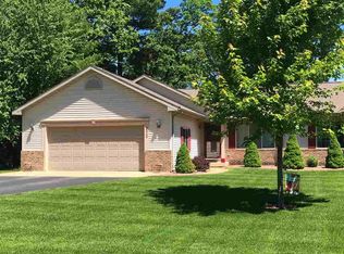3340 Bridlewood Dr, Plover, WI 54467