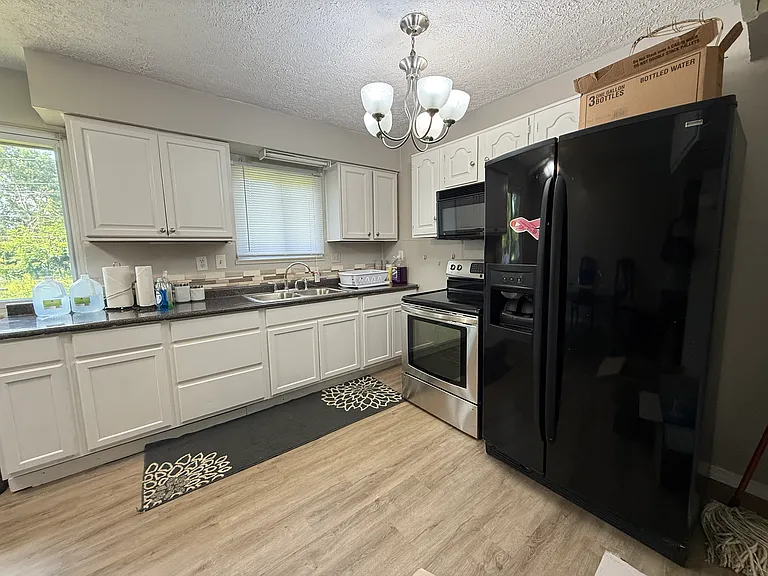 4801 Beaucroft Ct — Photo 49
