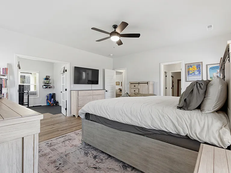 148 Flintridge Dr — Photo 21