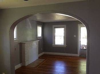 4th image of 332 Suburban Ave