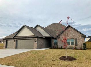 310 Ceola Ave, Springdale, AR 72762