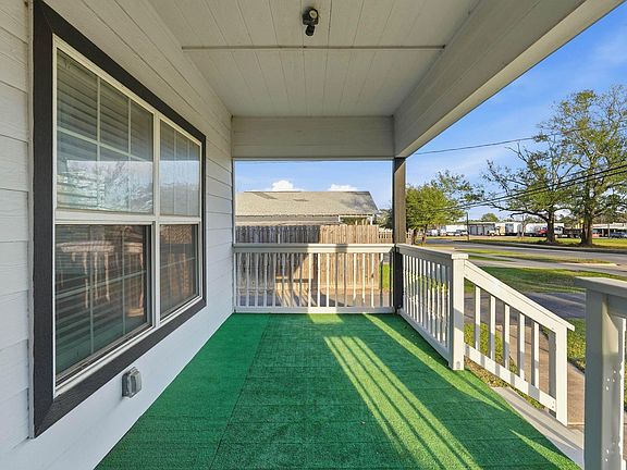 5th image of 308 E Phillips St