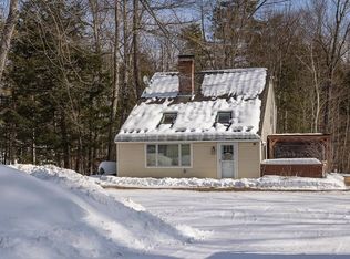 20 Fairgrounds Road, Bradford, NH 03221