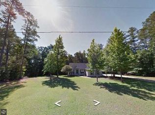 8048 Banks Mill Rd, Douglasville, GA 30135