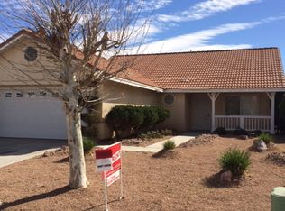 15579 Amber Pointe Dr, Victorville, CA 92394