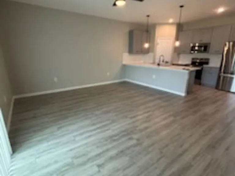 2309 NE 15th Ln — Photo 10