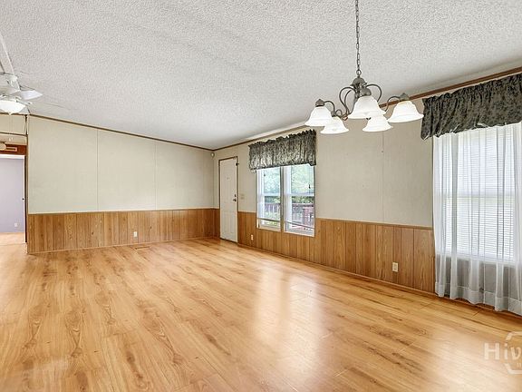 5th image of 443 Reiser Road