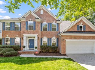 2206 Templeton Gap Dr, Apex, NC 27523