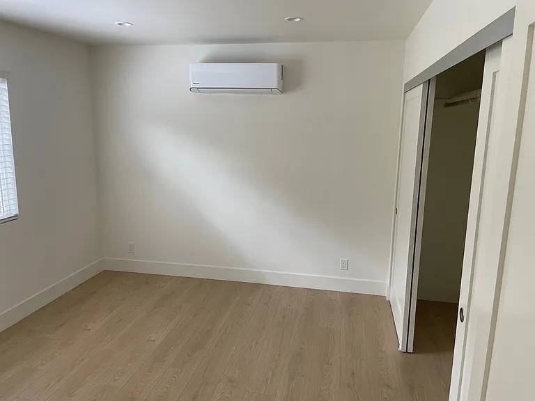 2133 Orange Ave #2 — Photo 6