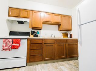 3301 W Michigan Ave APT 101, Kalamazoo, MI 49006