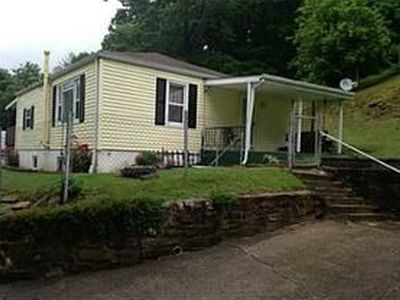 49 Oak Kidd Cv, Cross Lanes, WV, 25313
